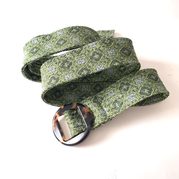 J. Crew Accessories - J. CREW Green Silk Belt w/Tortoise Buckle
